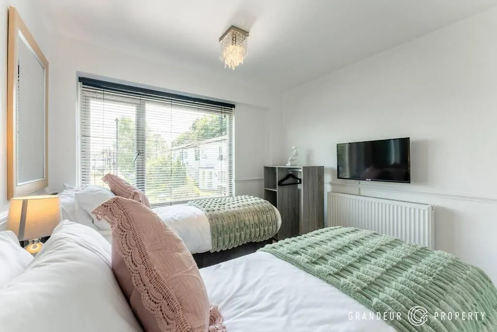 Holiday home Leaside House By Grandeur Property Southampton
