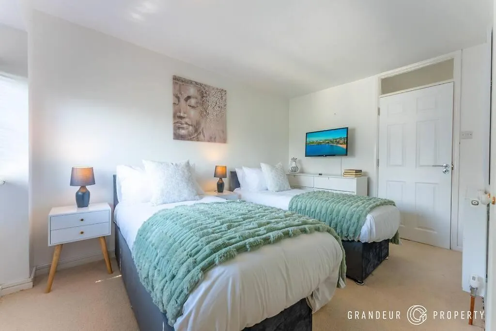 Leaside House By Grandeur Property Southampton Holiday home